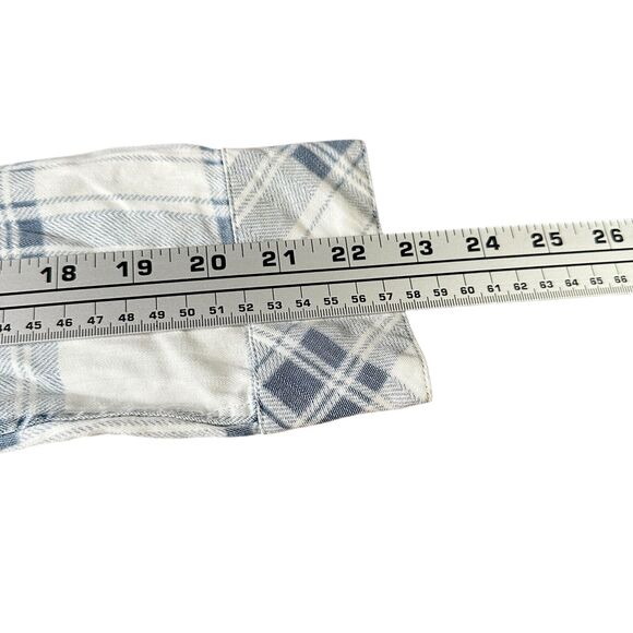 Rails Flannel Shirt Women’s Small White & Pale Blue Plaid Button Up Light - Picture 9 of 10